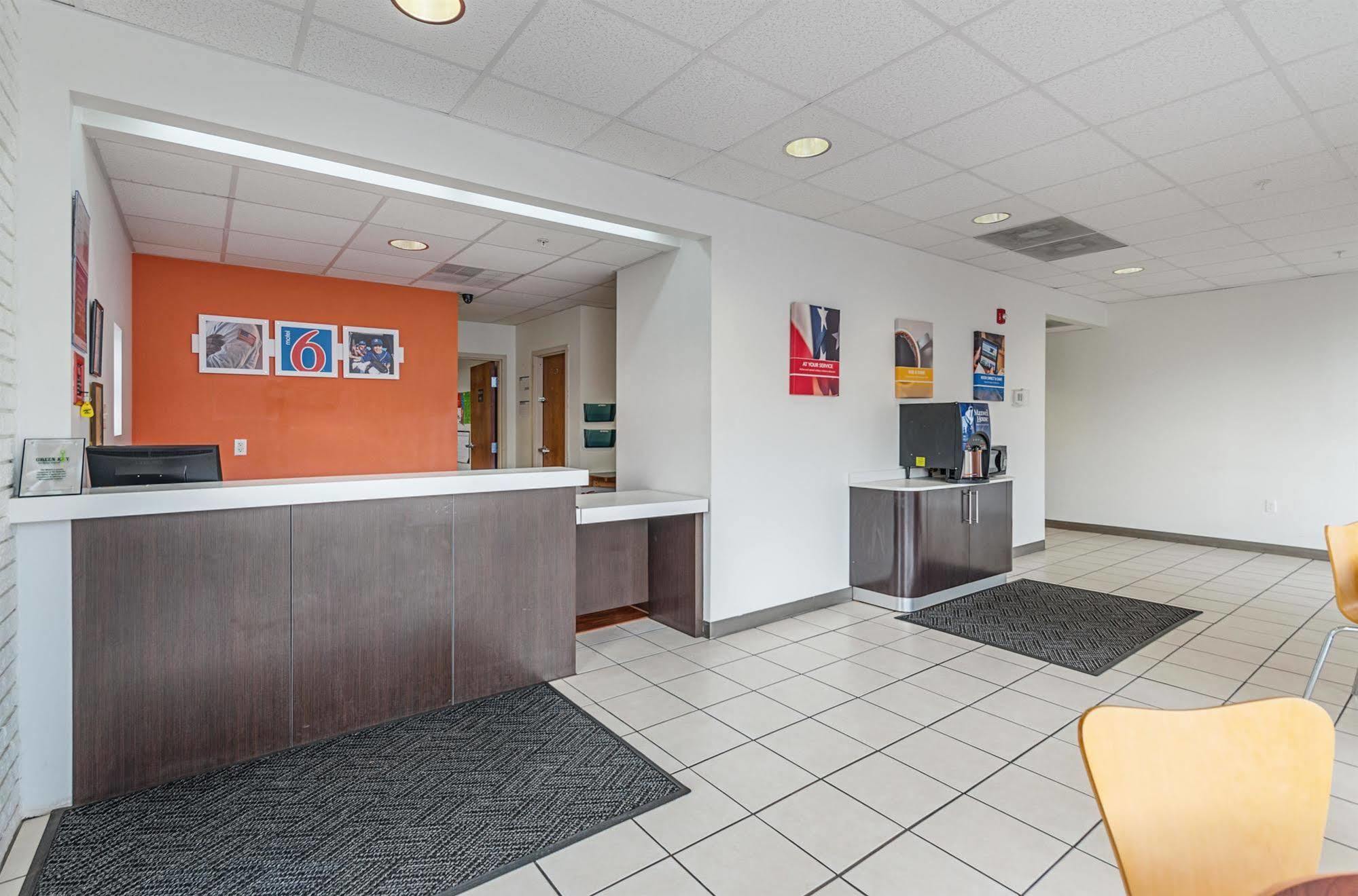 Motel6 Winchester, Va エクステリア 写真